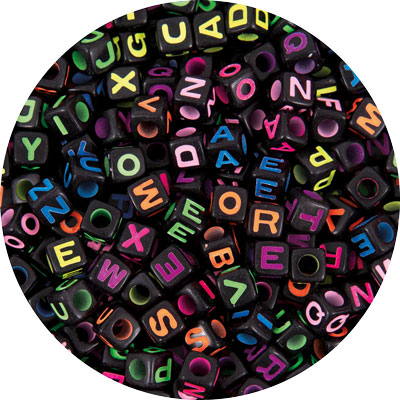 Buchstabenwürfel schwarz/bunt